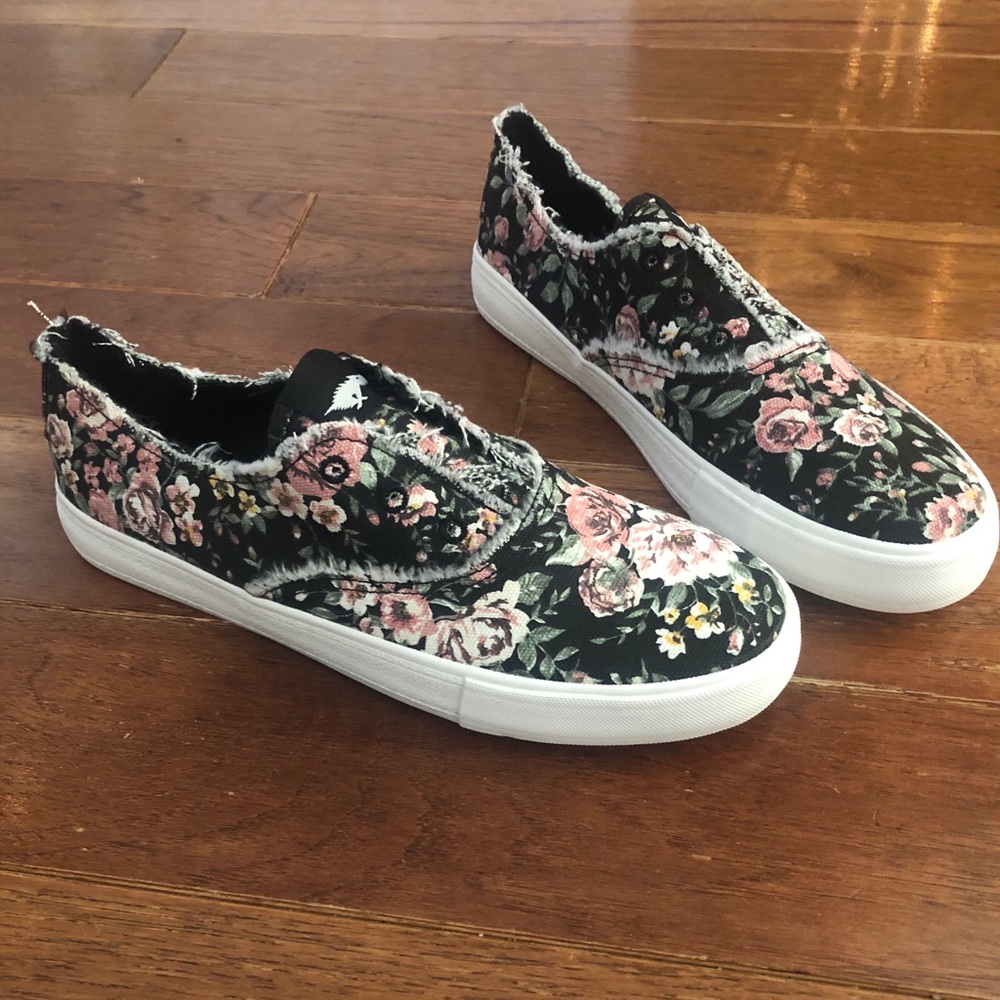 Rocket Dog shoes